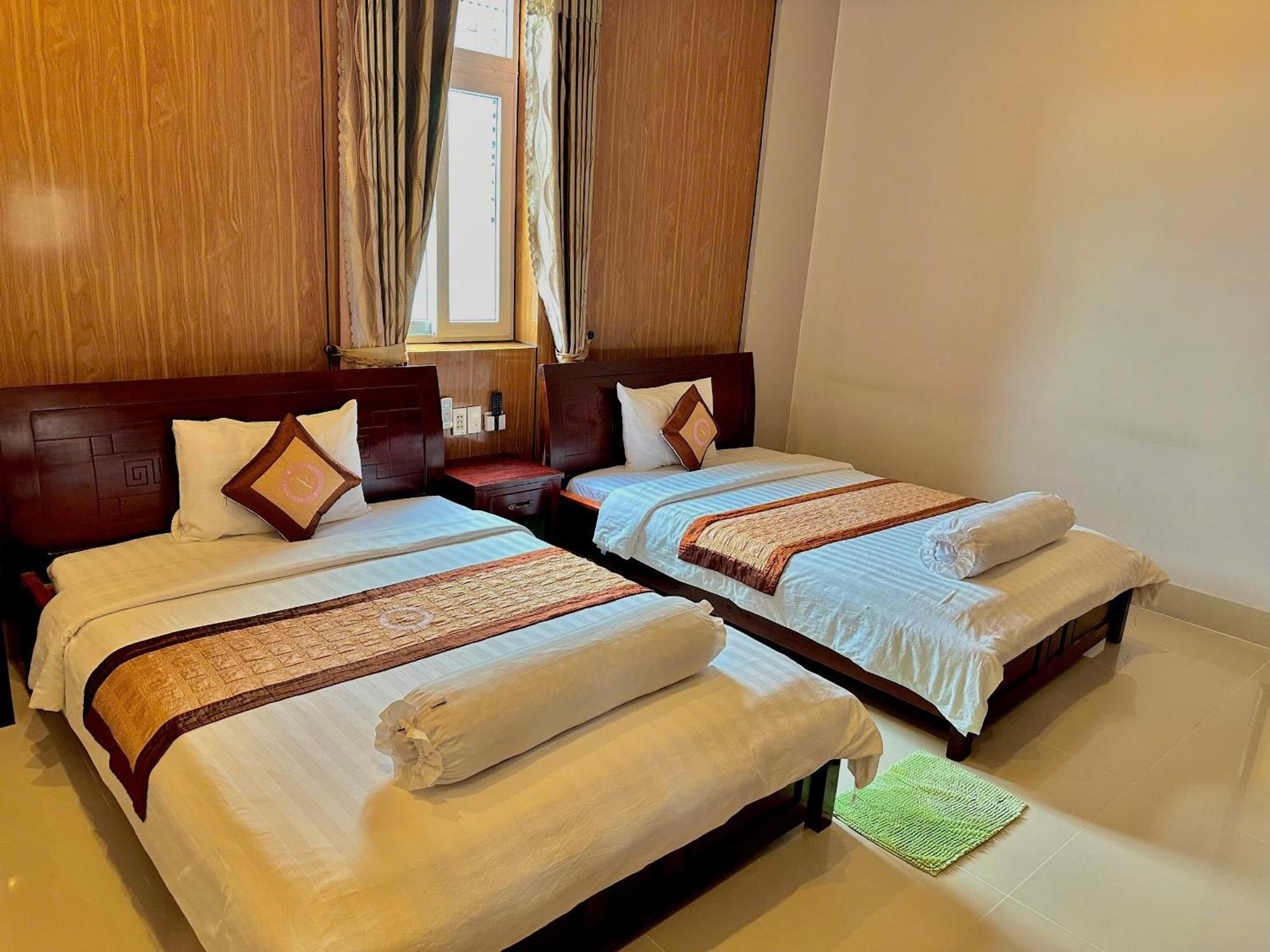 Phuc Hung 2 Hotel Rạch Giá Exterior foto